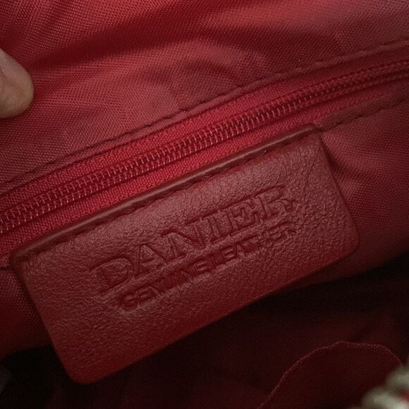 NWOT Danier Quilted Red Leather Chain Strap Crossbody Bag - Picture 10 of 11